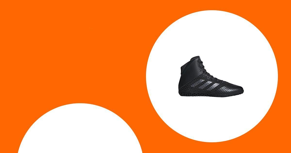 Recensione Completa delle Scarpe da BoxAdidas Mat Wizard 4